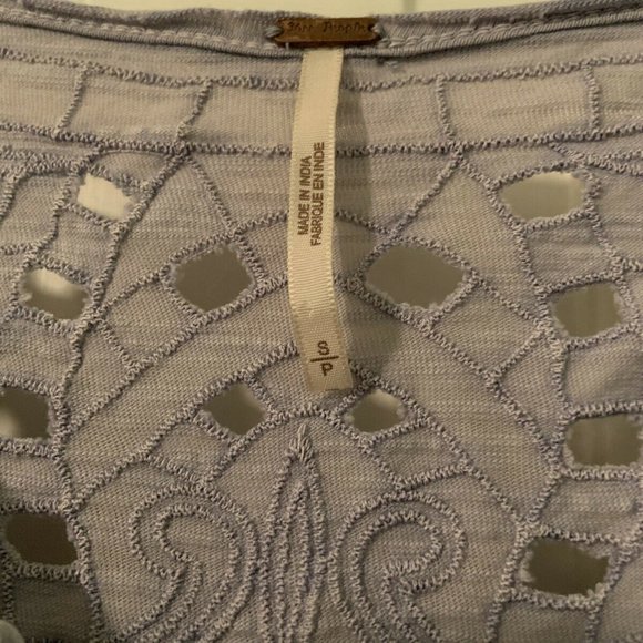 Free People Luna Cutout Henley Lavender S NWOT - Picture 4 of 4